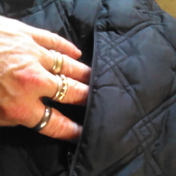 Puffy down vest - Picture 8 of 10